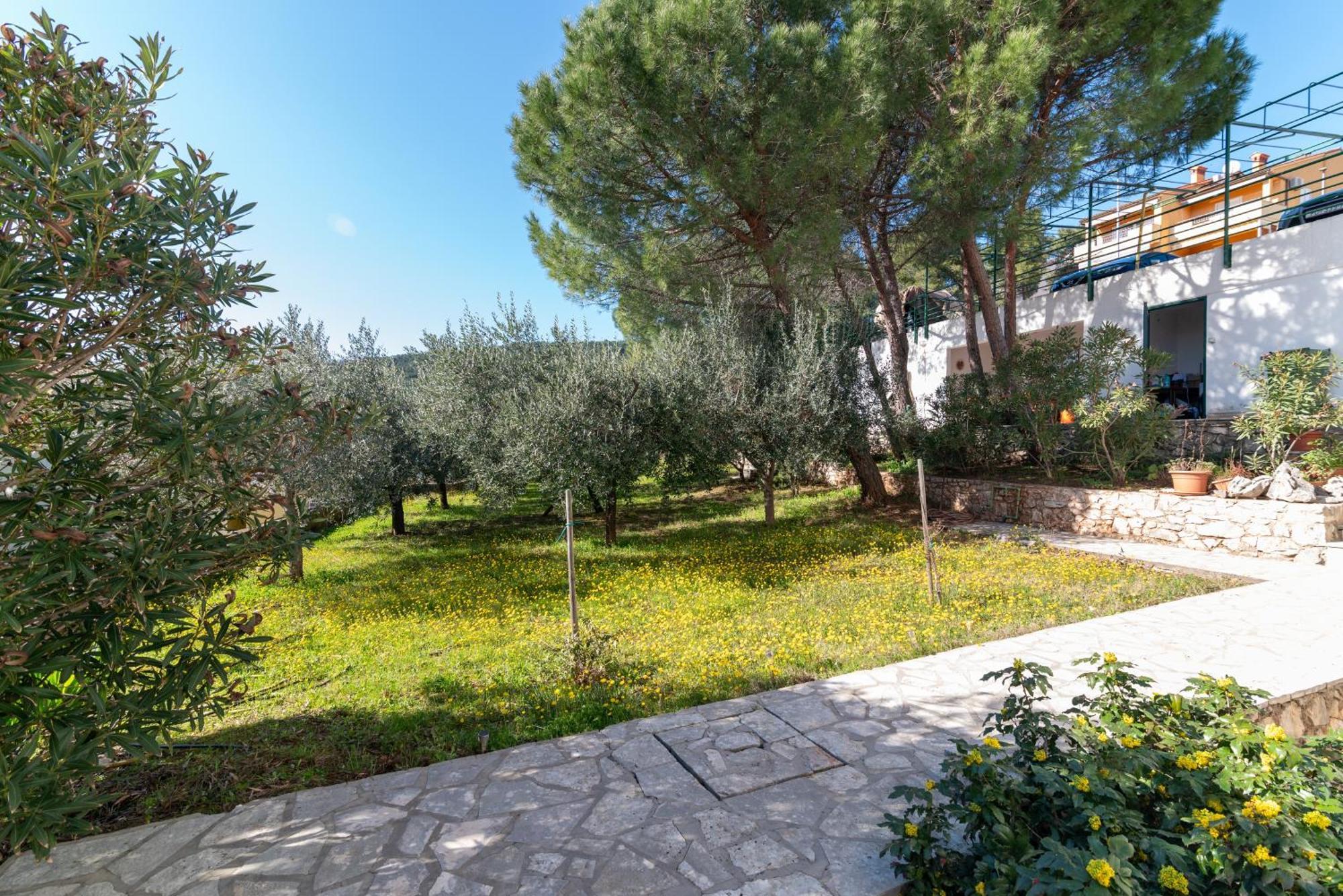 Apartments With A Parking Space Rabac, Labin - 6464 Exterior foto